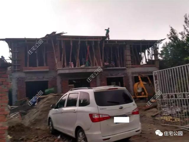 趁熱鬧來曬曬我的新房子，帶大院的兩層小洋樓，27萬蓋好美滋滋