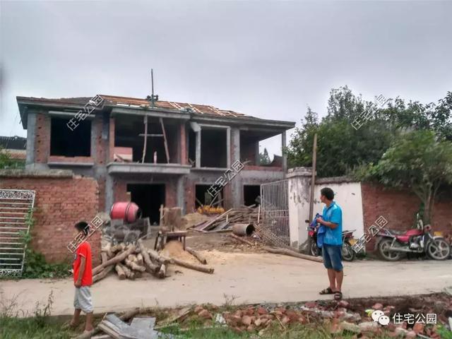 趁熱鬧來曬曬我的新房子，帶大院的兩層小洋樓，27萬蓋好美滋滋