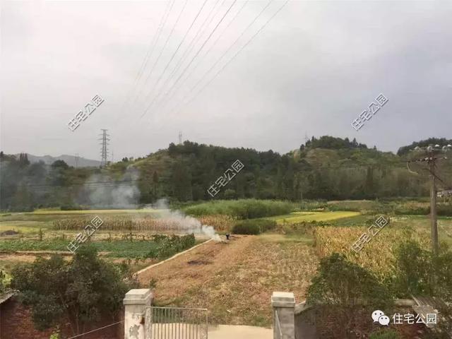 趁熱鬧來曬曬我的新房子，帶大院的兩層小洋樓，27萬蓋好美滋滋