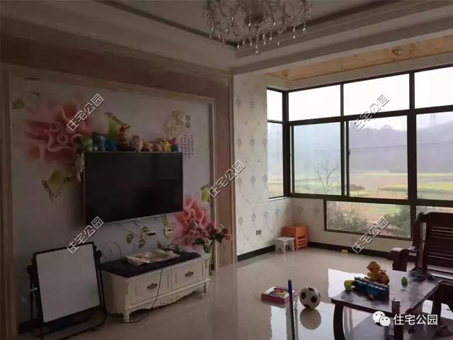 趁熱鬧來曬曬我的新房子，帶大院的兩層小洋樓，27萬蓋好美滋滋