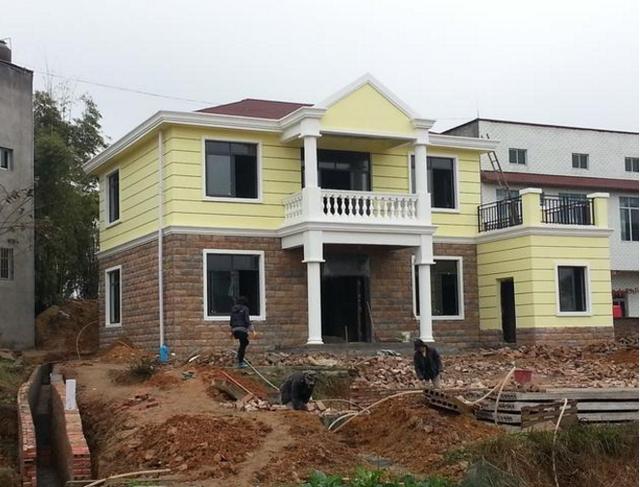 10套農(nóng)村自建別墅實拍照片，第七套被吐槽太丑了！第三套建的人最多？