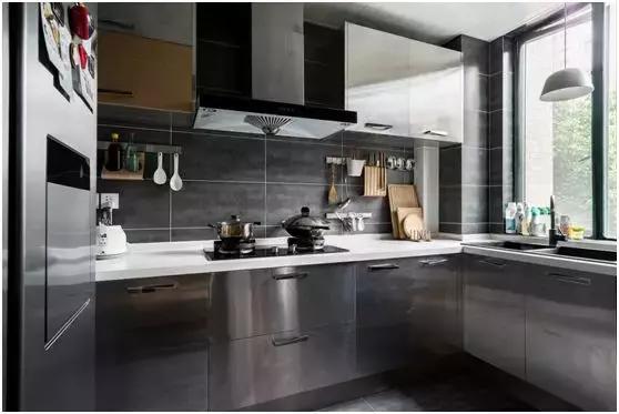 農(nóng)村自建二層小別墅，帶豪華露臺(tái)20多萬就能建成，精致又漂亮！