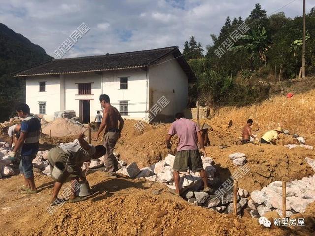 剛建幾年的房子，墻體和樓板就開裂了，這是什么原因？