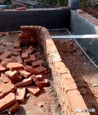 40萬建成農(nóng)村養(yǎng)老別墅，全村唯一的挑空客廳，真是美滋滋的！