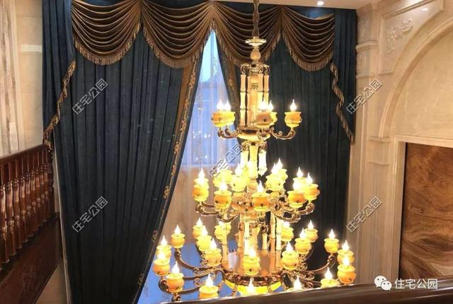 為了回老家工作的女兒，江西父母建三層別墅，小院裝修全做好120萬(wàn)