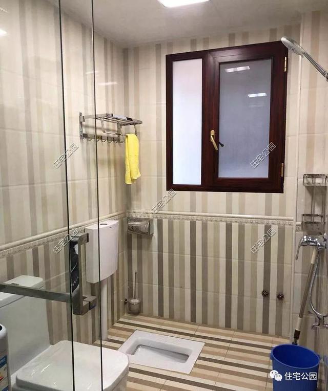 為了回老家工作的女兒，江西父母建三層別墅，小院裝修全做好120萬(wàn)