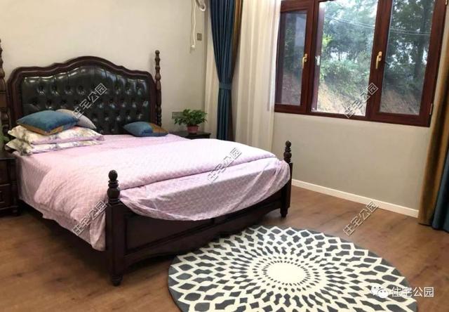 為了回老家工作的女兒，江西父母建三層別墅，小院裝修全做好120萬(wàn)