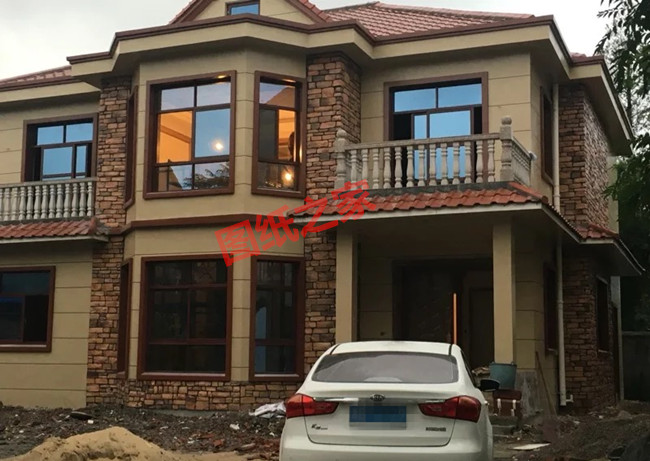 現(xiàn)代二層別墅房屋設(shè)計(jì)圖，帶外觀圖片