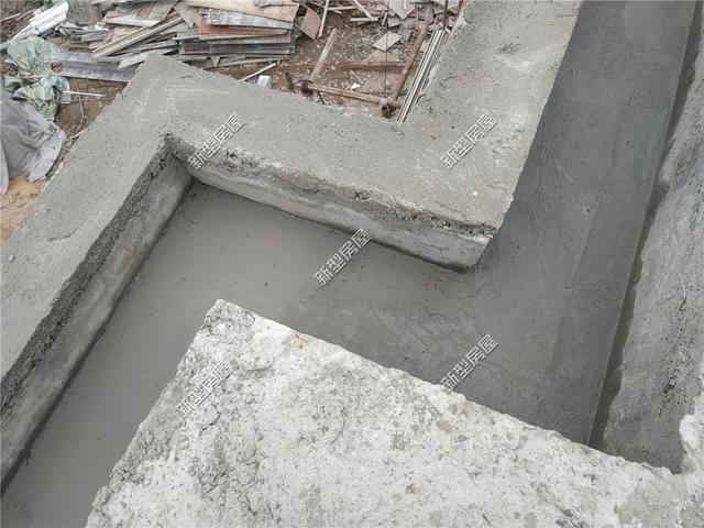 混凝土打成這樣怎么蓋別墅？別猶豫，馬上換掉施工隊