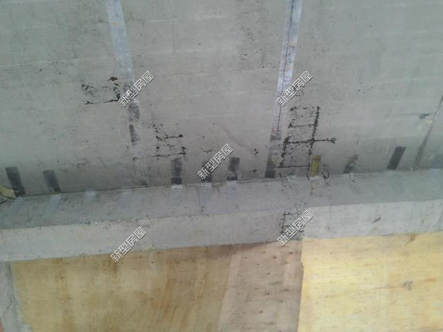 混凝土打成這樣怎么蓋別墅？別猶豫，馬上換掉施工隊