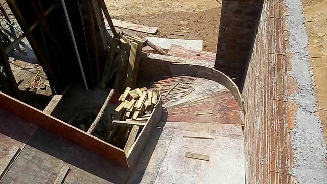 很多包工頭不做的旋轉樓梯，其實非常簡單！