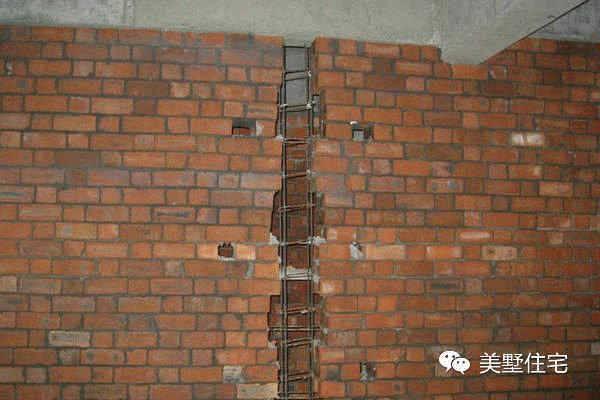 農(nóng)村自建房如果構(gòu)造柱沒有馬牙槎，鋼筋就沒法吃力，建房一定要注意