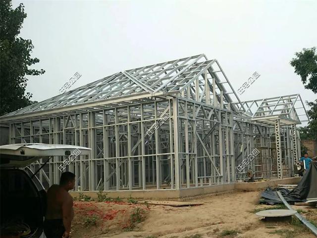 河北農(nóng)村一棟輕鋼別墅19萬就能蓋好？房主都說撿到便宜了！