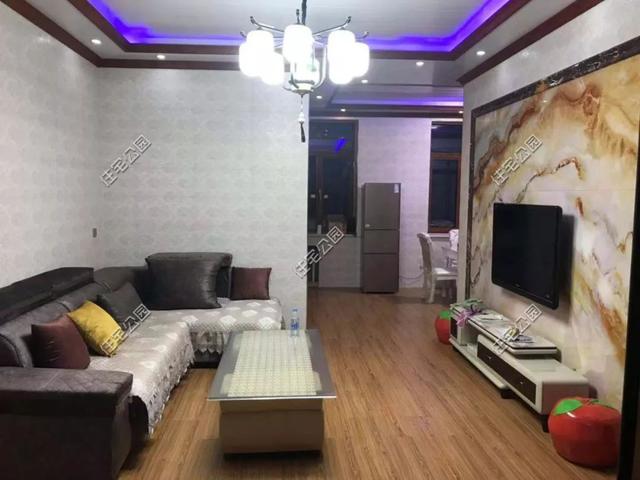 遼寧小伙為父母蓋養(yǎng)老別墅，保溫、地暖、火炕房全都有，只花了30萬(wàn)！