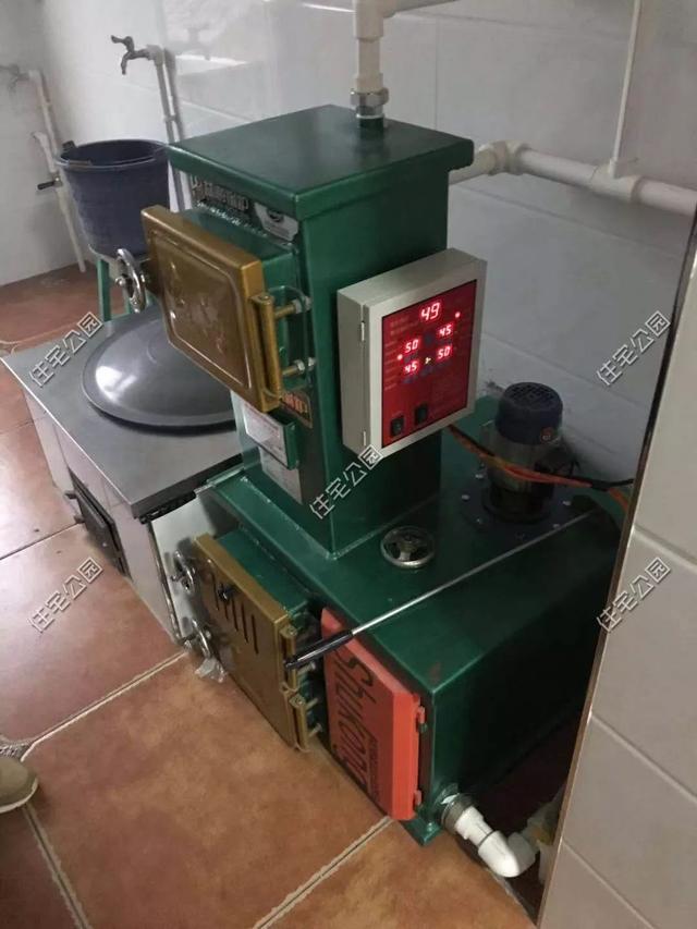 遼寧小伙為父母蓋養(yǎng)老別墅，保溫、地暖、火炕房全都有，只花了30萬(wàn)！