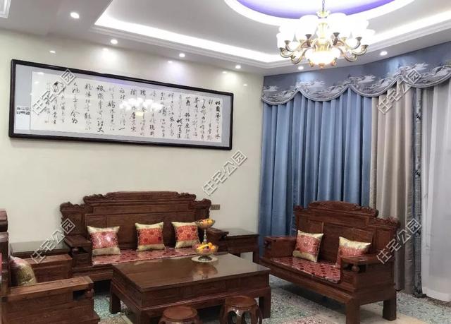 為父母養(yǎng)老，湖南兄妹在農(nóng)村老家修建三層別墅，主體裝修一個花了80萬