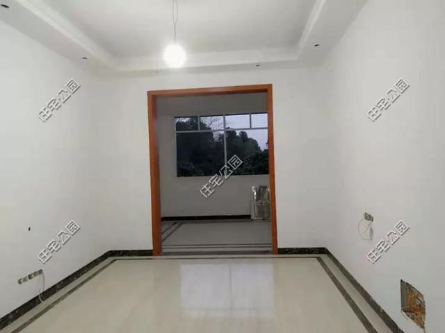 為了落葉歸根，湖南兄弟倆回鄉(xiāng)下建別墅，各自花了60萬(wàn)，享受田園生活