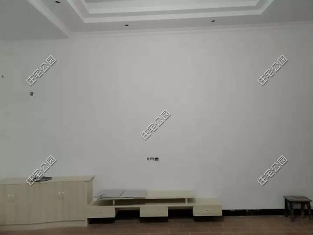 為了落葉歸根，湖南兄弟倆回鄉(xiāng)下建別墅，各自花了60萬(wàn)，享受田園生活