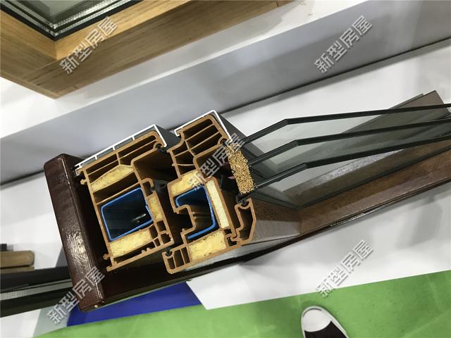 想修建輕鋼別墅？先搞清楚構(gòu)建、樓板、外墻和取暖這4個(gè)問題！