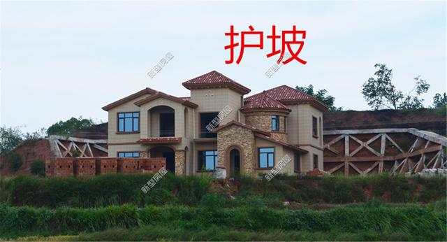 湖南農(nóng)村小伙花40萬蓋了30米長的堡坎，大家都說這是要建城堡