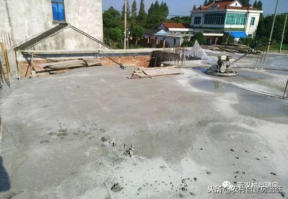 江蘇小伙回農(nóng)村自建別墅，包工包料每瓶1200，村里還有花海、草坪！