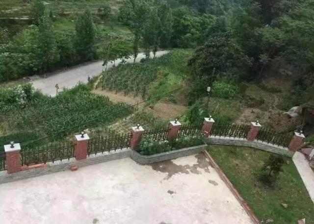 最適合農村的實用布局、方正戶型，兩套廣西自建522平農村別墅