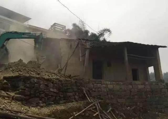 最適合農村的實用布局、方正戶型，兩套廣西自建522平農村別墅