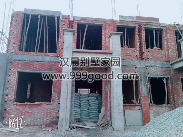 今年的蓋房愿望實現(xiàn)了嗎？2套豪華雙拼別墅實拍照片，過年想低調都難