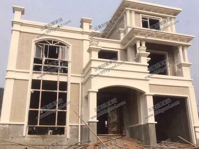 真嗨??！建成這棟農(nóng)村別墅，人生達到了巔峰，父母都笑得合不攏嘴！