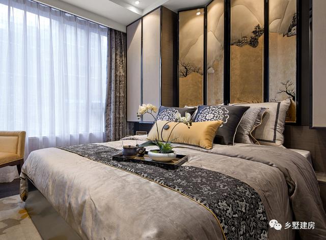 帶超大車庫和挑空客廳的四層別墅設計圖，別墅精致更實用，不比城里的別墅差