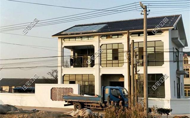 三層中式養(yǎng)老小別墅設(shè)計(jì)圖，62萬(wàn)交給專業(yè)施工隊(duì)，帶施工圖和效果圖。