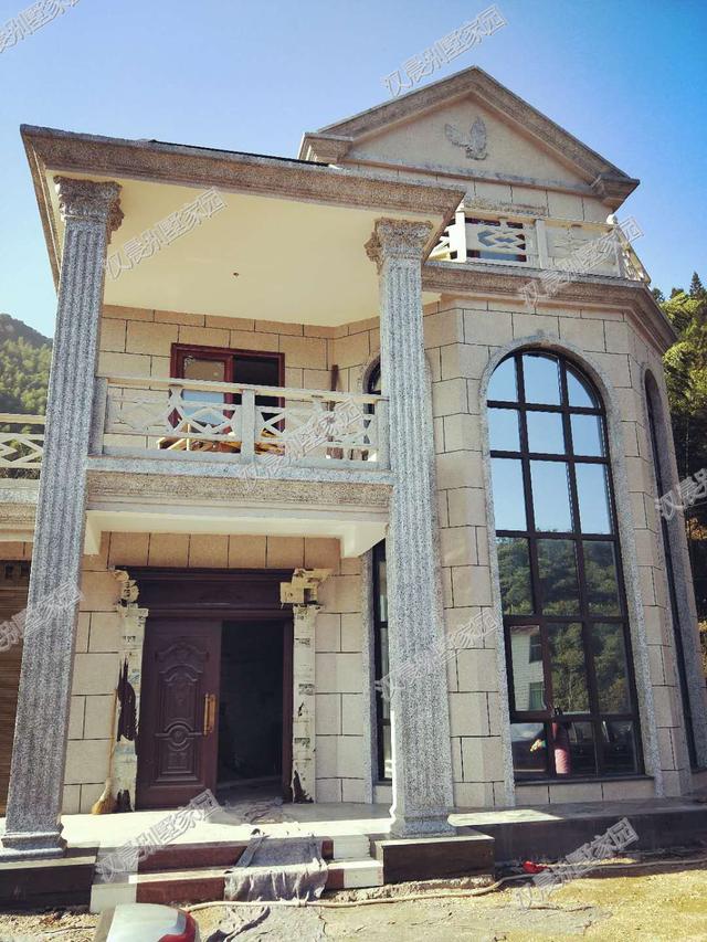 占地117平的三層別墅設(shè)計(jì)圖，帶車庫，帶實(shí)景效果圖，小戶型中的精品！