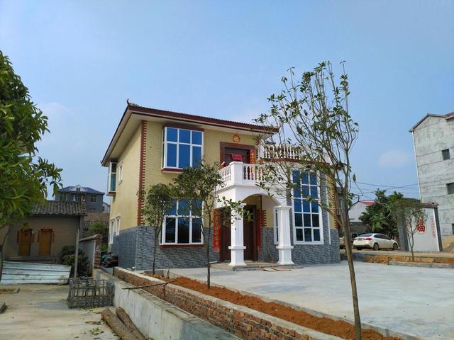 優(yōu)美二層小洋樓設(shè)計(jì)圖，20萬建別墅，實(shí)景一棟比一棟優(yōu)秀！