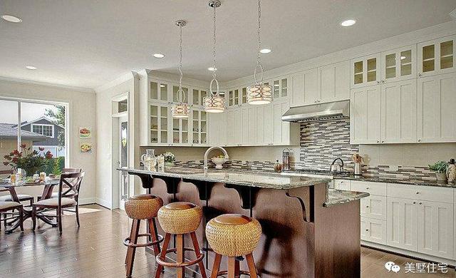 兩款法式浪漫別墅設(shè)計(jì)圖推薦，好看又實(shí)用