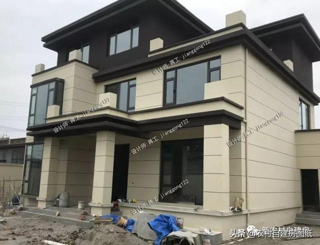 120平的三層別墅設(shè)計圖，2款案例25萬和35萬，時尚和經(jīng)典中式你建哪款？