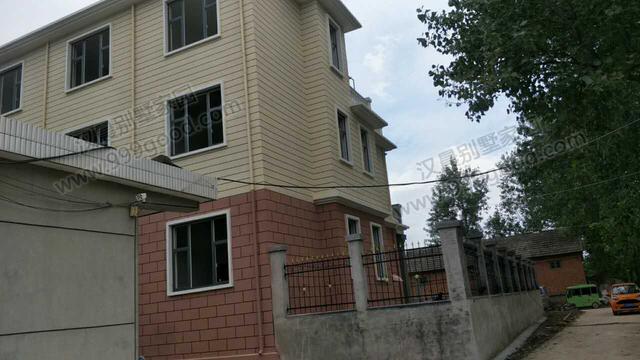 經(jīng)典氣派農(nóng)村別墅設(shè)計圖，13.1X11.4米，提高了居住的安全舒適性