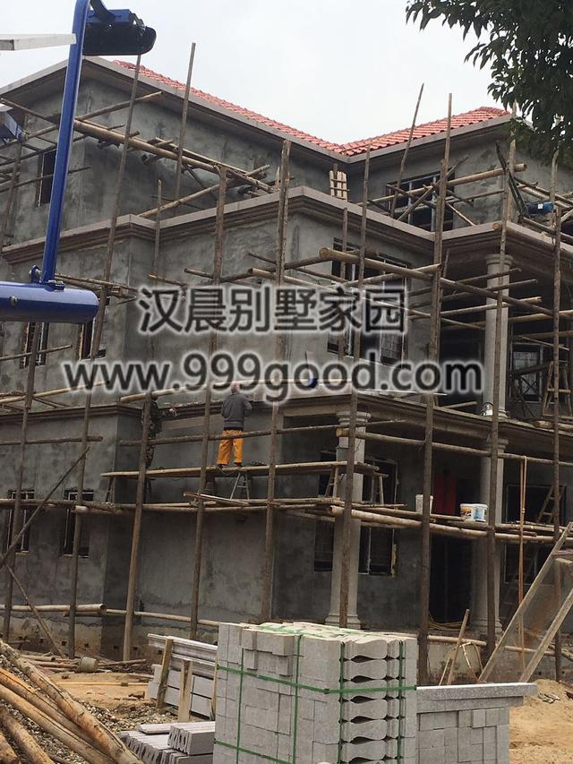 經(jīng)典氣派農(nóng)村別墅設(shè)計圖，13.1X11.4米，提高了居住的安全舒適性