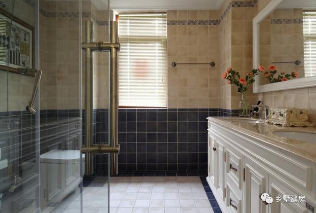 三層別墅，大氣婉約，精致絕美，露臺(tái)層層疊加，越看越喜歡。