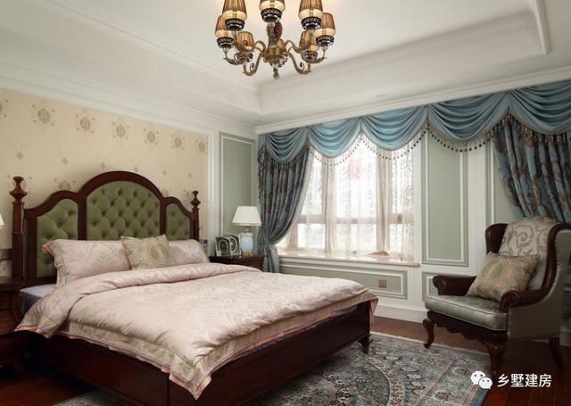 三層別墅，大氣婉約，精致絕美，露臺(tái)層層疊加，越看越喜歡。