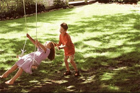 2024新穎二層現(xiàn)代簡(jiǎn)約風(fēng)別墅，建在農(nóng)村最合適不過了