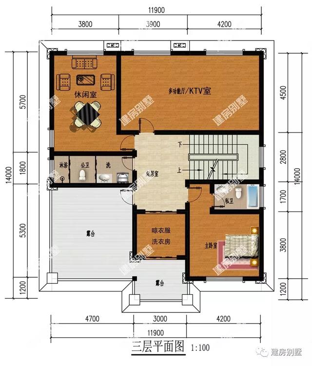 兩棟面寬接近的三層農(nóng)村自建房，誰看誰喜歡。