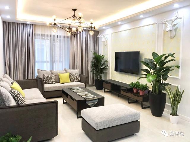 占地149平實(shí)用兩層別墅設(shè)計(jì)圖，造型獨(dú)特，26萬拿下，村里人人都來串門。