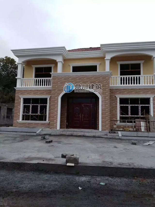 經(jīng)濟實用的二層鄉(xiāng)村別墅設(shè)計圖，4款案例，供你參考。