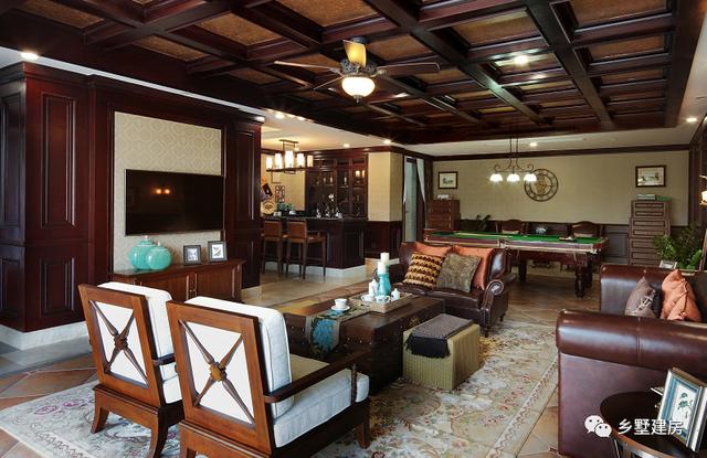 46萬三層歐式別墅設(shè)計(jì)圖，外觀精致漂亮，看了都心動(dòng)。