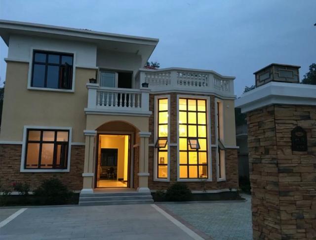 二層經(jīng)典農(nóng)村自建房，火爆了全村，建一棟，能成為全村模仿對象。