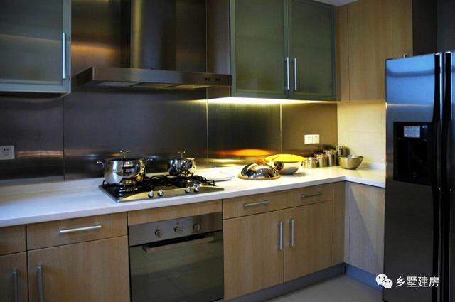 占地116平二層農(nóng)村小別墅設(shè)計(jì)圖，大氣時(shí)尚，實(shí)用經(jīng)濟(jì)，難得一見的好戶型。