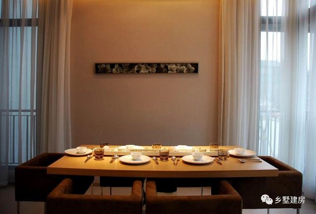 占地116平二層農(nóng)村小別墅設(shè)計(jì)圖，大氣時(shí)尚，實(shí)用經(jīng)濟(jì)，難得一見的好戶型。