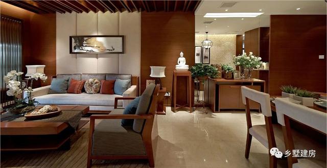 帶半地下室的三層簡歐農(nóng)村別墅，戶型方正，典雅大氣，豪華到令人窒息！