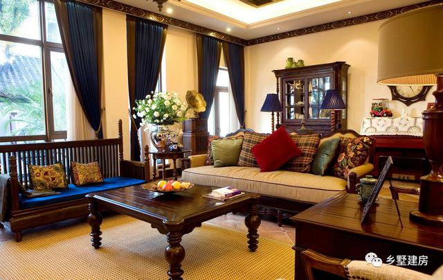 12.5X18.1米三層新中式別墅設(shè)計(jì)圖，帶庭院，經(jīng)典耐看！