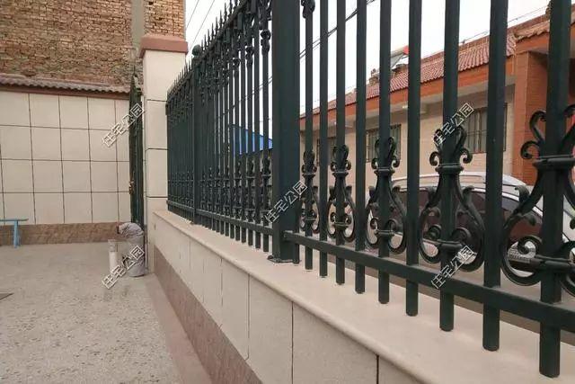 鄉(xiāng)村預(yù)算15萬自建房屋設(shè)計(jì)圖，22萬花完卻只起了毛坯，感嘆農(nóng)村蓋房艱辛